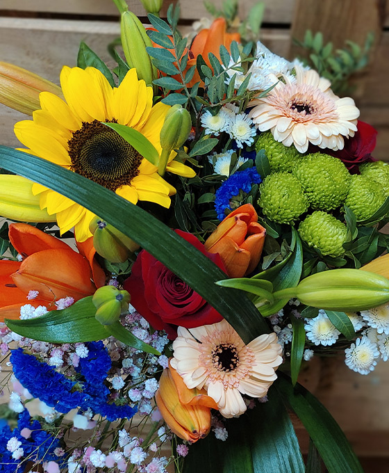 Comprar Composición de Flores Variadas en El Masnou