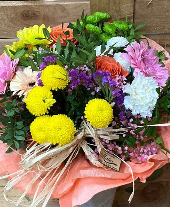 Regalar Composición de Flores Varias en El Masnou